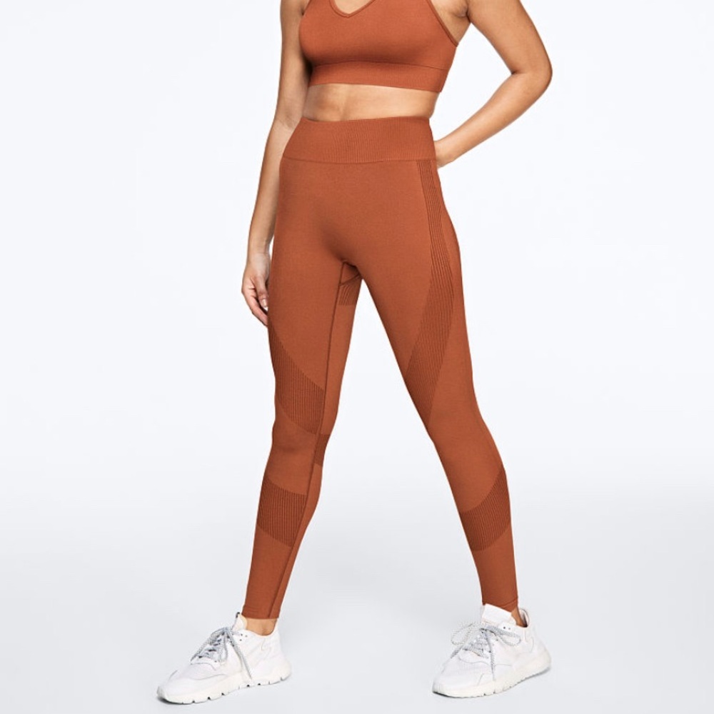 Victoria secret everyday seamless leggings size XL